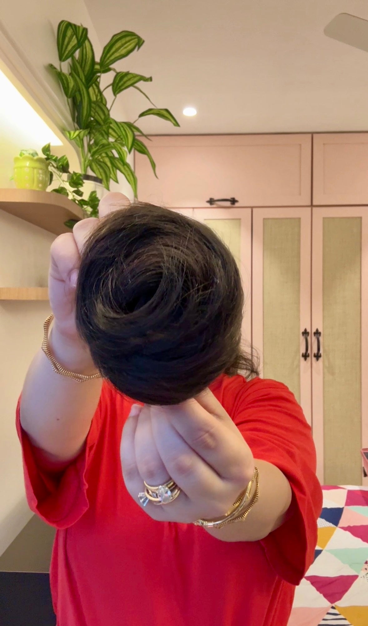 Claw Bun or Clutch Bun | Presh Beauti