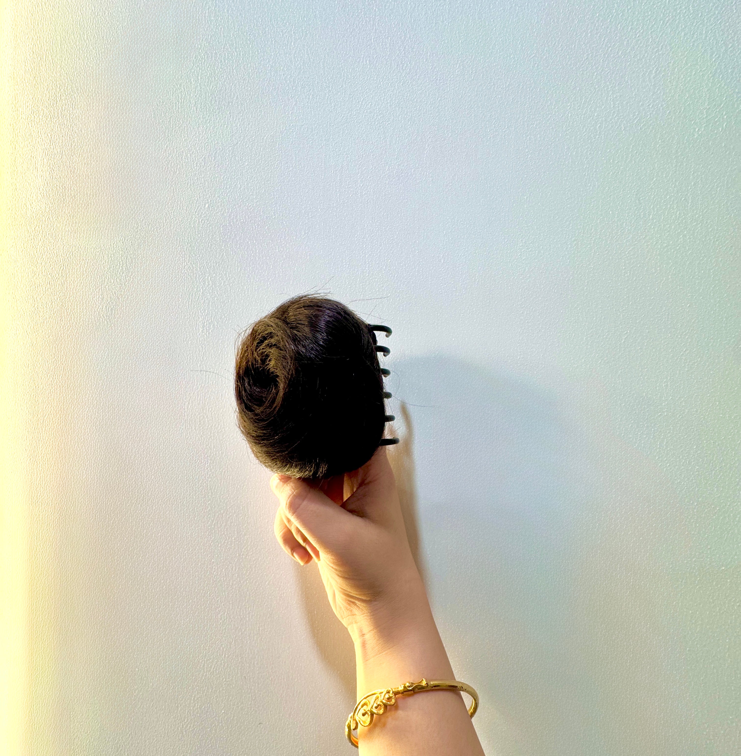 Claw Bun or Clutch Bun | Presh Beauti